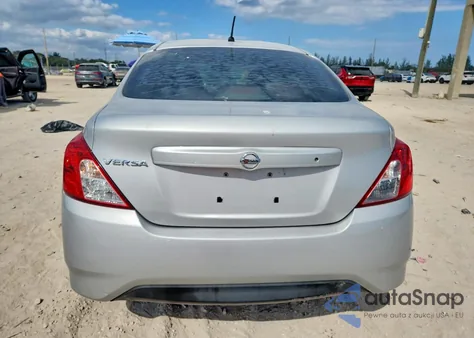 2018 Nissan Versa S z USA, uszkodzony, nr VIN 3N1CN7AP4JL808104